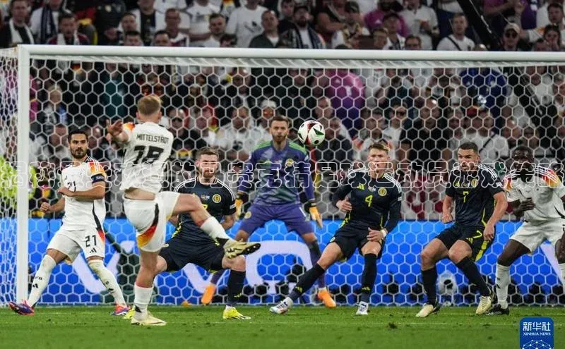 球盟会官方app首页入口爱慕股份揭秘最受欢迎的马赛克猜足球运动员游戏策略